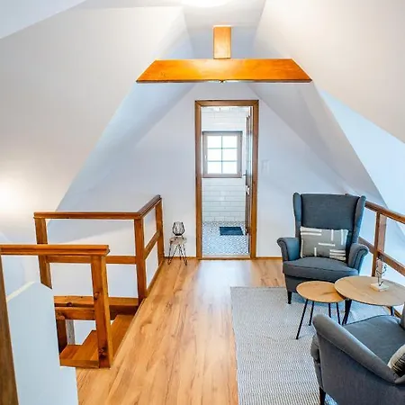 Balatoncsicsói Borhaz Apartman